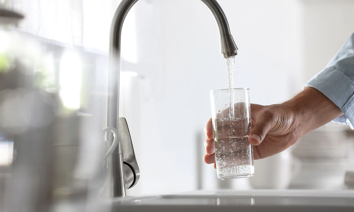 is-it-safe-to-drink-tap-water-header
